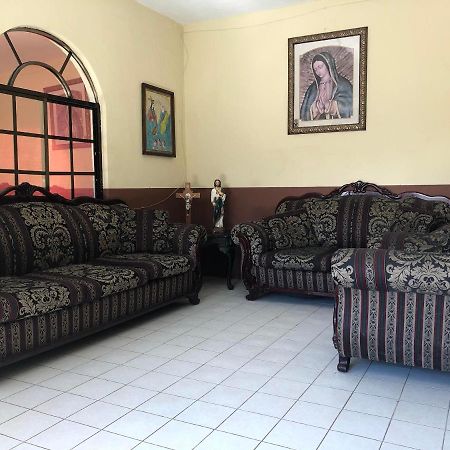 Galeana Oyo Hotel Cuatro Reales المظهر الخارجي الصورة