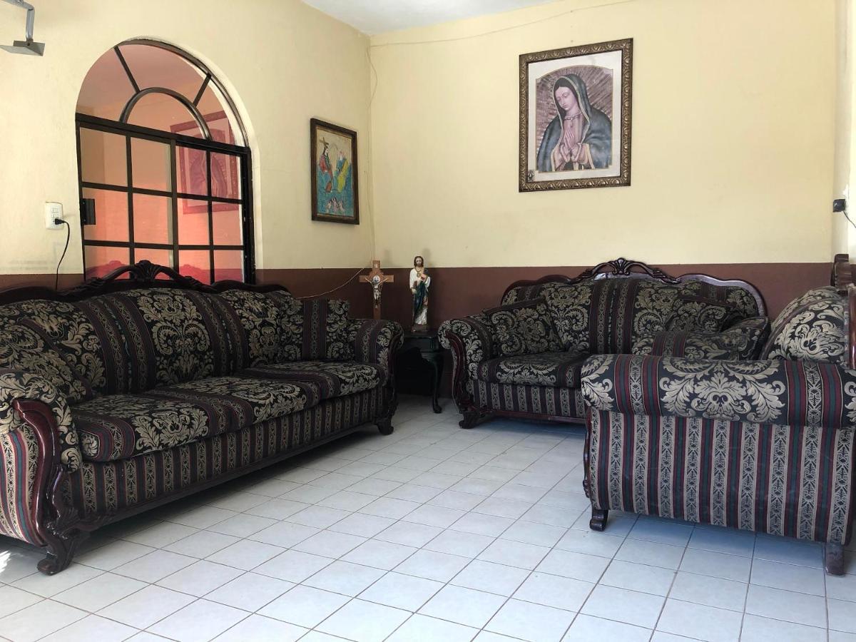 Galeana Oyo Hotel Cuatro Reales المظهر الخارجي الصورة